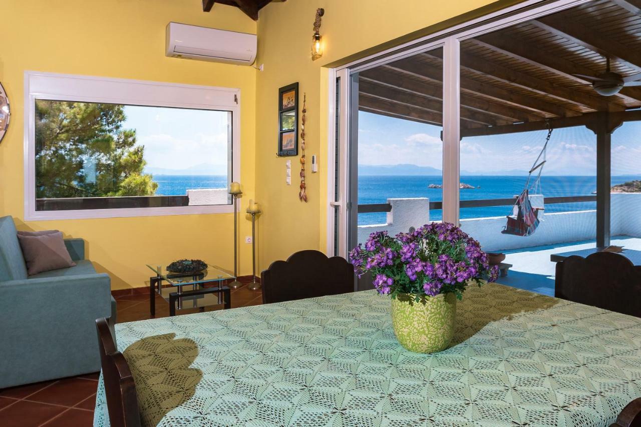 Saronic Seafront Villa Salamis Exteriör bild